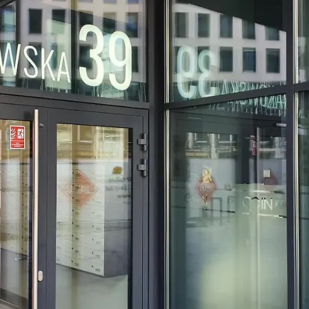 Coin Krakowska 3* ヴロツワフ